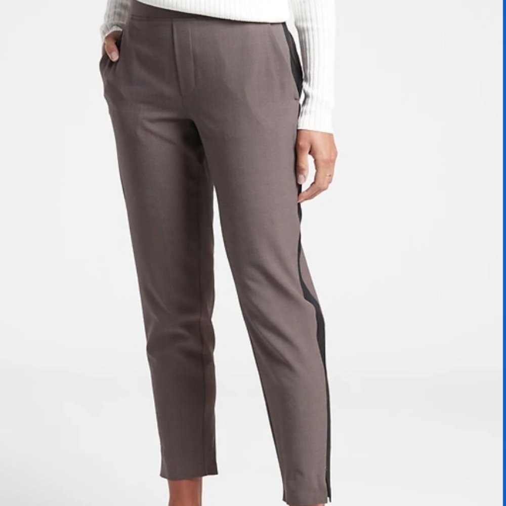 Athleta Brooklyn Plaid Ankle Pant - Brown
